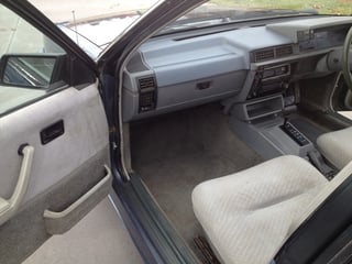 VL Holden Calais 5.0 L V8