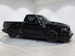 2004 Ford F-150 SVT Lightning RHD - Raven Black 