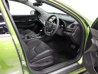 2016 HSV GTS W507 - Jungle Fever 3,218 km