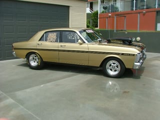 XY GT Falcon Replica 9 Sec 1/4 Mile!