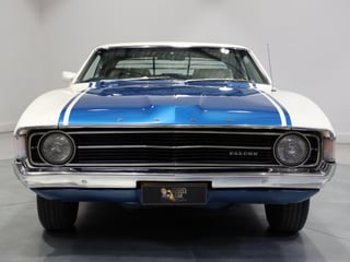 1973 Ford XA Falcon 500 Superbird - Polar White 