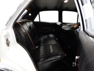 1971 Ford XY Fairmont 302ci Windsor - Ultra White