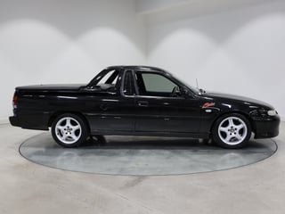 1999 HSV VS III Maloo Build No 362 - 5sp Man - Phantom Mica 