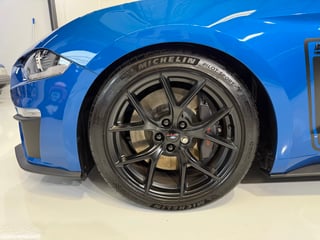 2020 Ford Mustang R-SPEC Build No.425 - Velocity Blue