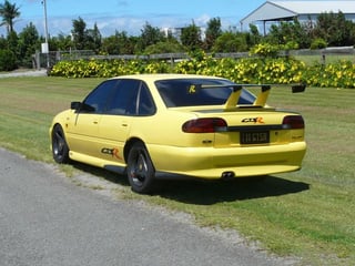 HSV VS GTS-R Commodore #11