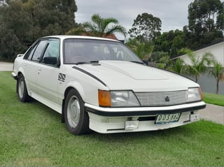 1983 Holden VH HDT Brock Commodore SS Group 3 - Two Owner History