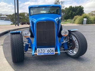 1932 Ford Tudor Hot Rod