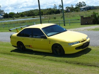 HSV VS GTS-R Commodore #11