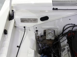 1971 Chrysler VG Valiant Wayfarer Utility 318ci Fireball V8 - Bondi Bleach White