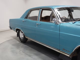 1971 Ford ZD Fairlane 302ci V8 - Teal Glow