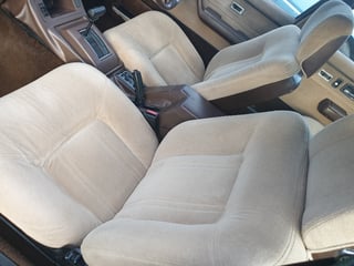 1982 VH SL/E Commodore