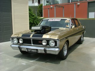 XY GT Falcon Replica 9 Sec 1/4 Mile!