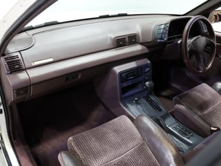 1989 HSV VN SV89 Build No 149 - Alpine White