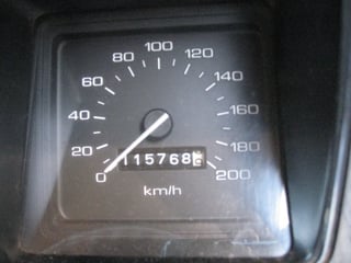 1977 HX Holden Kingswood Deluxe 4.2L