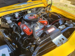 1974 HQ Sandman Panel Van - 253 V8 4 speed