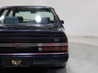 1988 HSV VL SV88 - Build No. 89 - Dorwood Blue Metallic