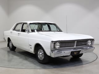 1971 Ford XY Fairmont 302 V8 - Ultra White