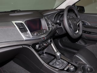 2017 HSV GTSR - Spitfire Green 0064 km …