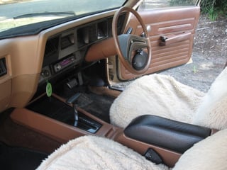 1977 HX Holden Kingswood Deluxe 4.2L