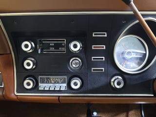 1971 Ford XY Fairmont 302 V8 - Jewel Green