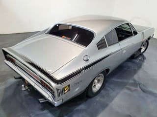 1971 VH Charger R/T E38 - BIG TANK