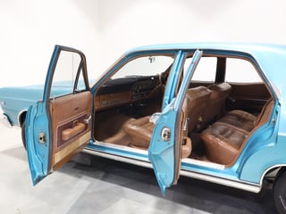 1971 Ford ZD Fairlane 302ci V8 - Teal Glow