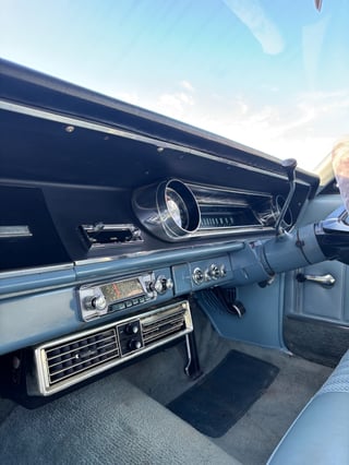 1968 Chevrolet Impala 327 V8