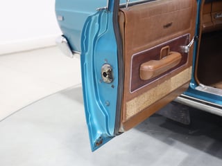 1971 Ford ZD Fairlane 302ci V8 - Teal Glow