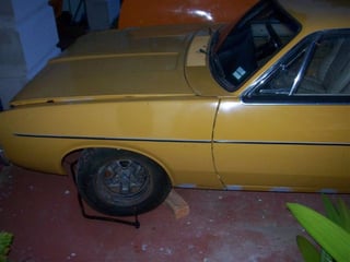 VH 770 Valiant Charger