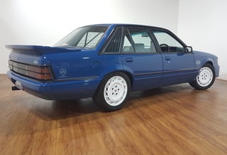 1985 VK Commodore HDT SS Group A Replica