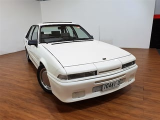 1987 VL HDT Group 3 Signature Series