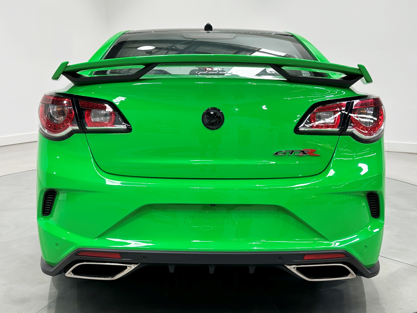 2017 HSV GTSR Build No 1106 - Spit Fire Green - Delivery kms …
