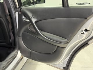 2005 Holden VZ SS Commodore - 5.7L V8