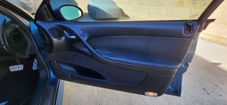 2004 Holden V2 Series III Monaro CV8 - Barbados Mica