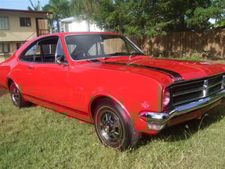 HK 327 Bathurst Monaro