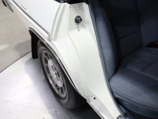 1982 Holden WB Statesman Caprice - Alabaster White