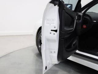 2003 HSV VY II Clubsport R8 285kW