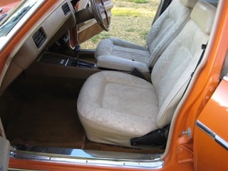 HQ Statesman DeVille 350 V8