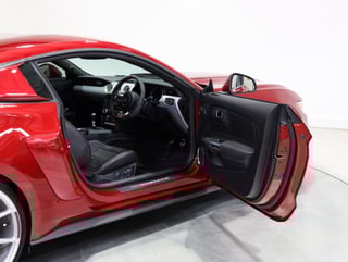 2017 Ford Mustang GT  6spd Man - Ruby Red Metallic