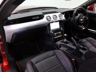 2017 Ford Mustang GT  6spd Man - Ruby Red Metallic