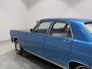 1970 Ford ZC Fairlane 302ci V8 - Starlight Blue 