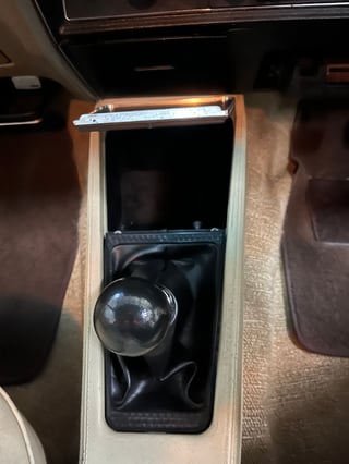 1975 Holden HJ Kingswood 4.2 V8 4 Speed Manual