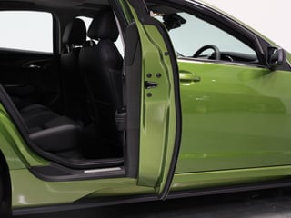 2016 HSV GTS W507 - Jungle Fever 3,218 km