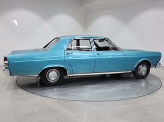 1971 Ford ZD Fairlane 302ci V8 - Teal Glow