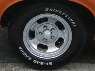 VJ Valiant Charger R/T Replica