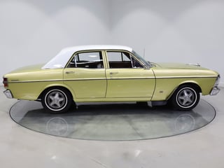 1971 Ford Falcon XY Futura