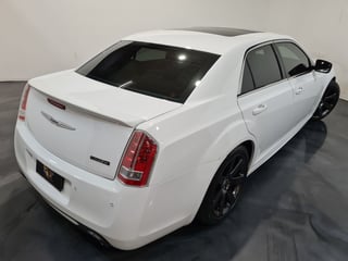 2012 Chrysler 300 SRT8 6.4L V8
