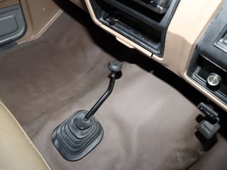 1982 Ford F-Series Pickup F100 RHD 4x4 - 351 V8