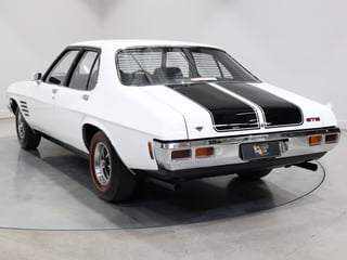 1974 Holden HQ Monaro GTS 308 4sp - Glacier White