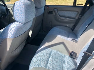 1994 VR Commodore Acclaim Series II